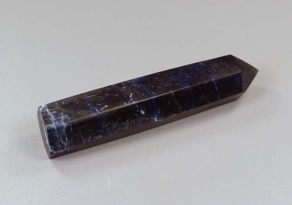 Кристалл из содалита 52,59 - реальное фото
