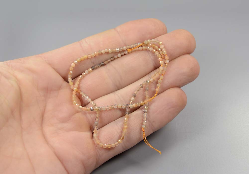 Солнечный камень бусины огранка 2,5 мм - купить