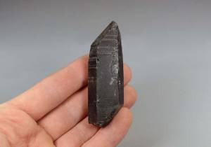 Морион, кристалл вторичной формации 48,53 - вид сбоку