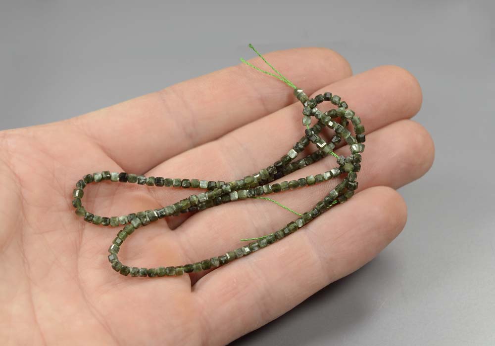 Серафинит бусины, кубик огранка 2,5 мм - купить