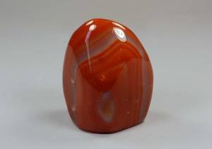 Сердолик, полированный камень 141,58