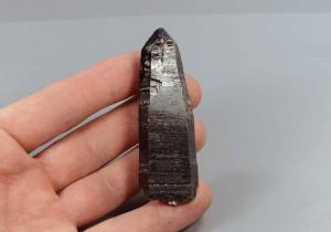 Морион, кристалл 50,94 - вид сбоку