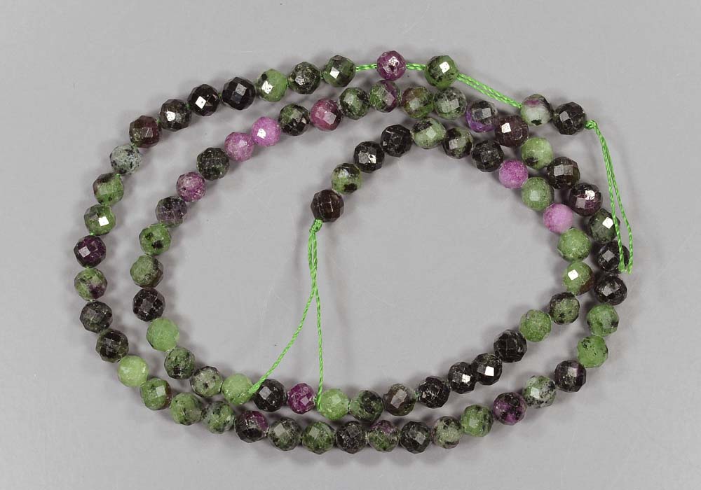 Цоизит бусины с огранкой 5 мм - стоимость